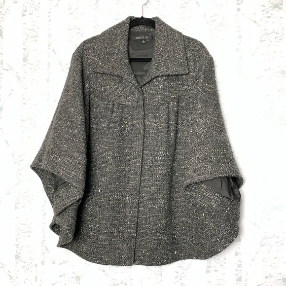 Lafayette 148 New York Jackets & Blazers - Lafayette 148 New York Tweed Poncho Jacket